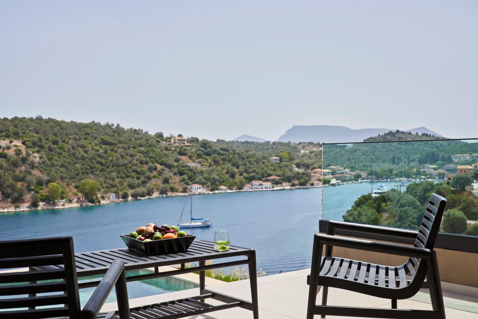 Готель Azur Retreat Spartokhorion Екстер'єр фото
